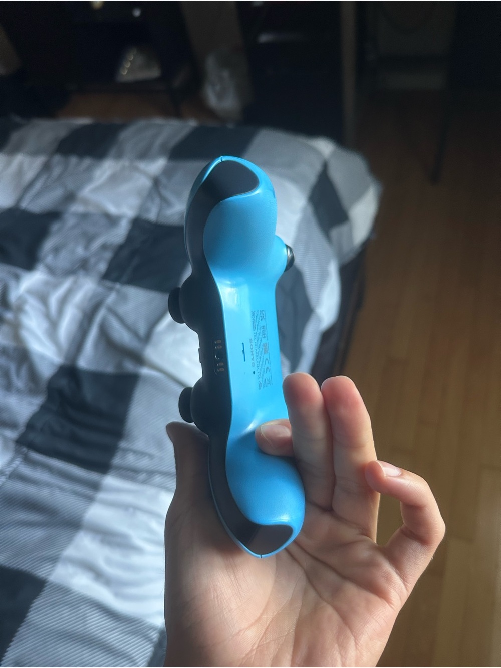 Dead PS5 Controller (Description) - Picture 4 of 4